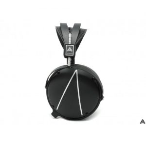 Audeze LCD 2 Closed Back Headphones 675x500 4