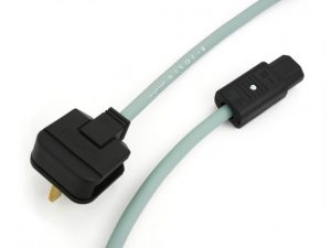 ISOL 8 IsoLink Wave Ultra Mains Cables 2