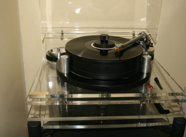 Michell Engineering Orbe Turntable 2