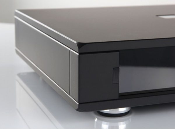 Rega Aura Reference Moving Coil Phono Stage 15
